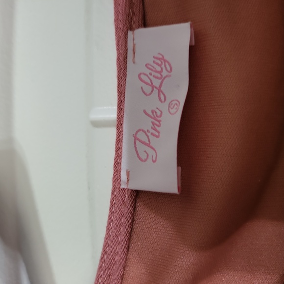 JUNIORS PINK LILY BABY DOLL DRESS SIZE SMALL - Picture 2 of 4